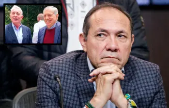 El ministro de Trabajo, Antonio Sanguino, se refirió en sus redes sociales a la reunión de los expresidentes Álvaro Uribe y César Gaviria. FOTO COLPRENSA