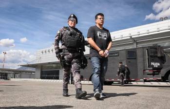 Los jefes de “la Oficina” que participaron en el “tarimazo” de Gustavo Petro en La Alpujarra, en junio de 2025, fueron trasladados este fin de semana de la cárcel de Itagüí a otras prisiones. FOTO: COLPRENSA
