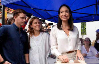 La precandidata presidencial venezolana María Corina Machado logró más del 90% de los votos en las primarias de la oposición que el gobierno de Nicolás Maduro considera ilegales. FOTO AFP