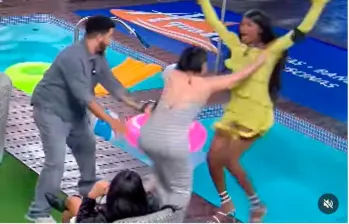 La escena de la agresión se ha vuelto viral en las redes sociales. Foto tomada de @lamansiondeluinny