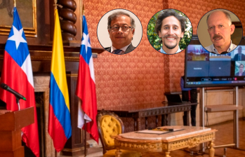 En la imagen el presidente Gustavo Petro, Sebastián Guanumen, cónsul en Chile, y Temístocles Ortega, embajador en Chile. Ambos nombramientos han sido polémicos. FOTO CORTESÍA