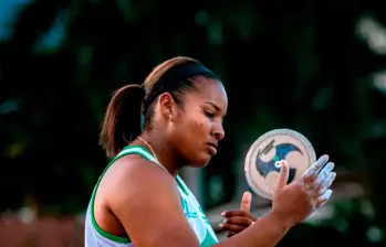 La antioqueña Yerlin del Carmen Mesa Palacio ganó medalla de oro en el lanzamiento de disco en Juegos Bolivarianos. FOTO: Cortesía