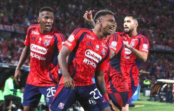 DIM se mide a Fortaleza en el Atanasio Girardot, por la fecha 16 de la Liga Betplay. FOTO MANUEL SALDARRIAGA 