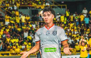 Miguel Marulanda, figura de Envigado en el primer juego de la final ante Cartagena. Ya suena para partir al fútbol del exterior en 2027. FOTO X-ENVIGADO F.C.