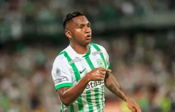 Alfredo Morelos estará en la titular del verde, a pesar de que resultó herido tras el ataque al bus de Nacional en Cúcuta con piedras y ladrillos. FOTO CAMILO SUÁREZ 