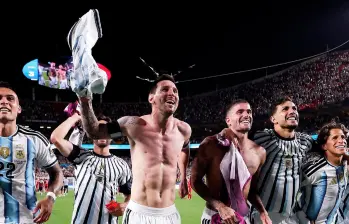 Messi deja la Selección Argentina después de 21 años, cuatro títulos y una generación marcada por su liderazgo. FOTO: INSTAGRAM MESSI