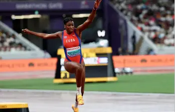 Leyanis Pérez, nueva reina mundial del salto triple. FOTO X-@PanamSports