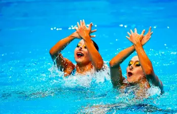 Isabellah (izquierda) y Sara Quiñónez, dos de las figuras de Colombia en el Sudamericano en Brasil. FOTO CORTESÍA