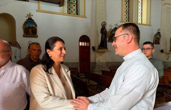La ministra visitó Manizales, Aguadas, Pácora y Salamina, en Caldas; Pereira, en Risaralda; Armenia, Filandia, Quimbaya y Montenegro, en el Quindío; y Cali y Buga, en el Valle del Cauca. Foto cortesía. 