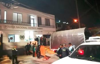 En la estación de Policía de Andes se registró ese nuevo intento de fuga de internos. Había 40, entre ellos algunos que estaban condenados a más de 40 años. FOTO: CORTESÍA CONEXIÓN SUR
