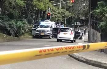 Fotografía de referencia de un homicidio en la comuna Belén de Medellín. Foto: Laura Rosa Jiménez Valencia.