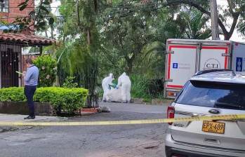 El hallazgo del cadáver femenino se realizó en el sector El Chino, del barrio Aranjuez. FOTO: ANDRÉS GARCÍA HERNÁNDEZ