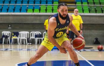 El barranquillero Romario Roque es una de las caras nuevas que tendrá Paisas para los cuartos de final de la BCL, que este viernes 6 de marzo tendrá su duelo en el Iván de Bedout, ante Nacional de Uruguay. FOTO MANUEL SALDARRIAGA