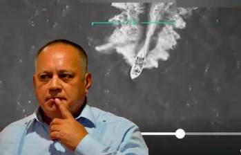 Cabello, acusado de tener nexos con el narcotráfico, dijo que es una “tremenda falsedad, tremenda mentira”, que la lancha atacada llevara drogas a Estados Unidos. FOTOS: AFP y cortesía