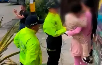 Entre los capturados había incluso mamás y otros familiares de los niños que fueron víctimas de esta red. FOTO: IMAGEN TOMADA DE VIDEO