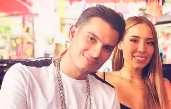 La relación de Pipe Bueno y Luisa Fernanda W se oficializó después de la muerte del cantante Legarda, anterior pareja de ella. Foto: Colprensa.