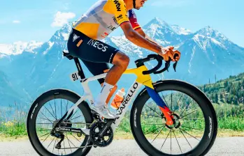 Egan Bernal logró este martes su segundo top-10 en la presente edición del Giro. FOTO X-Ineos