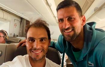 Rafael Nadal y Novak Djokovic compartieron en sus redes el momento que vivieron en un vuelo rumbo a Estados Unidos. FOTO TOMADA @INSTAGRAM