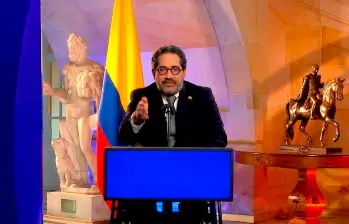 Así es Miller Soto, el portavoz del presidente Abelardo que usa silla de ruedas desde el secuestro