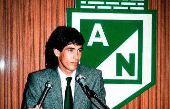 Andrés Escobar en una conferencia de prensa. FOTO: Instagram Nacionaloficial