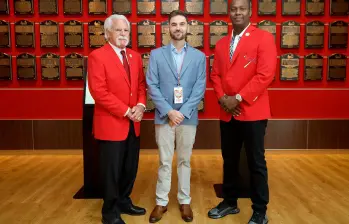 Rentería, en el Salón de la Fama de los Cardenales. FOTO X-St. Louis Cardinals