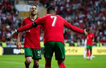 En sus redes sociales, Diogo Jota registró grandes momentos con uno de los jugadores que más admiraba, su compatriota Cristiano Ronaldo. FOTO INSTAGRAM DIEGO JOTA