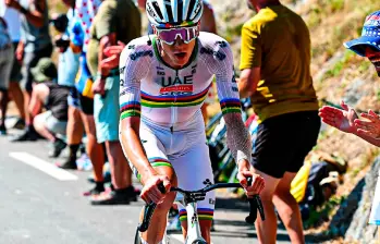 Tadej Pogacar sumó su tercera victoria en el actual Tour de Francia, y la 63 de su equipo en la presente temporada. FOTO: Tomada de X @Eurosports