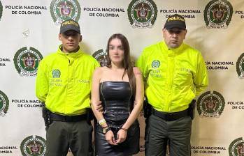 La mujer había escapado de prisión domiciliaria, donde pagaba una condena desde 2022. FOTO: CORTESÍA POLICÍA MEVAL