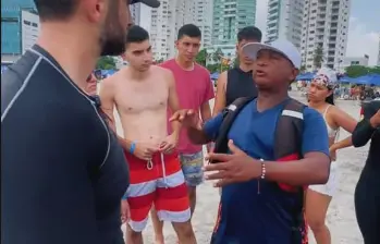 Jaime Hernández Amin, director de Distriseguridad, enfrentó una situación a abuso a turistas en Cartagena. Imagen, captura de video de redes sociales, Jaimehernandezamin. 