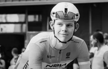 Finlay Tarling se convirtió en ciclista profesional en 2025, cuando tenía 18 años. FOTO: X-@NSNCyclingTeam