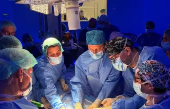 Médicos de Barcelona realizaron la primera cirugía fetal por gastrosquisis en Europa. FOTO: Hospital Sant Joan de Déu
