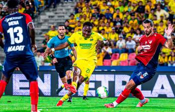 DIM sacó un punto ante Bucaramanga, que jugó con diez hombres desde el minuto 16 del juego. Foto: @Bucaramanga