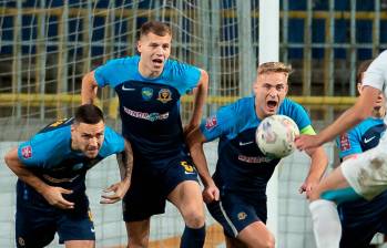 El partido por la liga ucraniana duró 280 minutos. FOTO Dnipro-1
