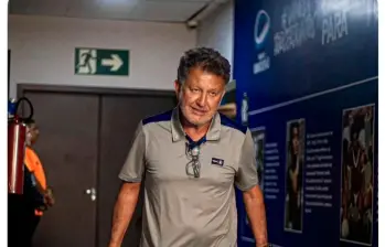 Juan Carlos Osorio, el día que llegó a dirigir su último partido en Remo. FOTO JUAN ANTONIO SÁNCHEZ