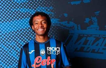 Juan Cuadrado ya con la camiseta de Atalanta. FOTO Instagram @cuadrado