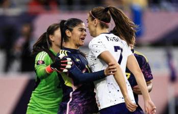 Catalina Usme, Máxima goleadora de la Tricolor, se enfrentó a Alex Morgan, doblemente campeona del Mundo. FOTO Tomada de ‘X’: @Felipe02AF