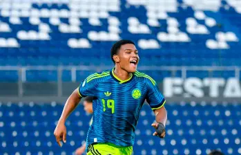 El extremo colombiano José Escorcia, de 17 años, es una de las figuras de la Selección Colombia que el domingo jugará la final ante Argentina. Foto: FCF