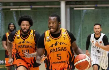 Daivon Bailey (#5) es el máximo encestador de Paisas en la Liga de Baloncesto, con 264 puntos anotados. FOTO camilo andrés suárez 