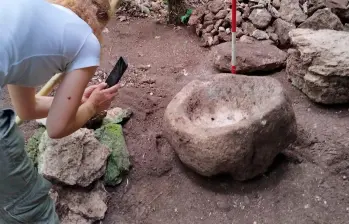Los mayas desarrollaron un avanzado sistema numérico y de escritura jeroglífica, crearon un calendario y nos heredaron el cultivo del maíz y el cacao. Foto Xinhua
