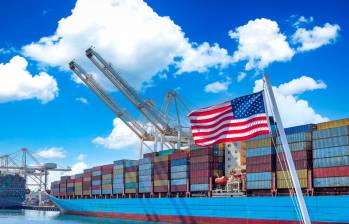 Donald Trump apuesta por el proteccionismo para reindustrializar a EE. UU., y quiere que las compañías fabriquen en su territorio. FOTO GETTY