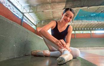 Con tan solo 14 años Camila Bustamnate brilla en el ballet, es un talento forjado en el Ballet Metropolitano de Medellín. FOTO Cortesía