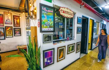 Alejandra María Jiménez, directora de La Polilla en las instalaciones del lugar. FOTO Julio César Herrera