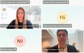 Daniel Quintero, ya en el cargo de Supersalud, prendió solo unos segundos su cámara en la audiencia que tuvo lugar este miércoles en la mañana de manera virtual. FOTO: CAPTURA DE VIDEO