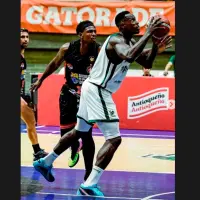Juan Diego Tello es una de las figuras de Paisas, el quinteto que ya está clasificado a las semifinales de la Liga Profesional de Baloncesto. FOTO CORTESÍA PAISAS 