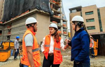 Los proyectos reconocidos son elegidos por los usuarios, a través de los parámetros que AyC establece en las encuestas de servicio. Foto: Camilo Suárez.