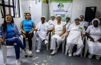 Cerca de 40 voluntarios sostienen la labor de Sembramos Futuro, una red comunitaria con más de 180 personas afiliadas. FOTO Julio César Herrera