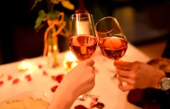 Bogotá ocupa el tercer lugar entre las ciudades latinoamericanas más costosas para financiar una cita romántica, con una canasta estimada en US$223. FOTO: CORTESÍA