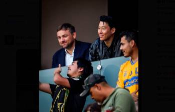 El delantero Son Heung-min estuvo en el estadio en el duelo de Los Angeles FC y los hinchas empezaron a regidtrar la llegada de la estrella surcoreana. FOTO TOMADA X@brfootball