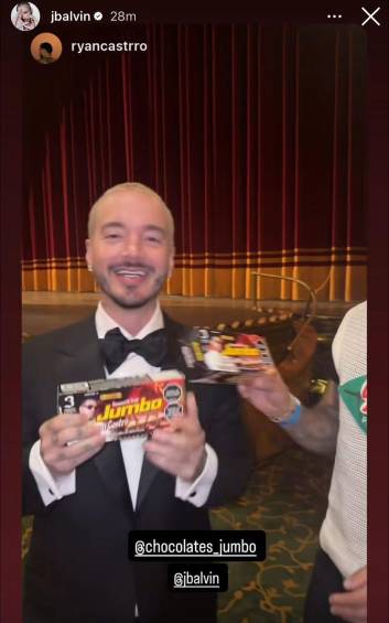 Ryan le entregó una caja de chocolates personalmente a J Balvin, quien la compartió con sus 50 millones de seguidores en Instagram.