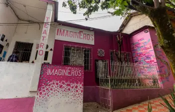 En Imgineros los espectadores asumen el rol de cocreadores y las obras rompen la cuarta pared escénica para entablar diálogos con la gente. FOTO camilo suárez